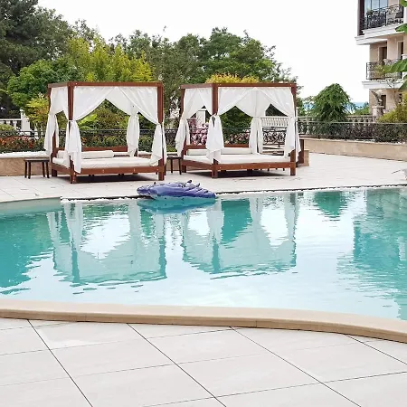 4-zimmer-luxusappartment Direkt Am Strand Am Schwarzem Meer * Nesebar